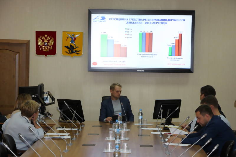 Городские депутаты обсудили финансово-хозяйственную деятельность МУП «Горсвет»