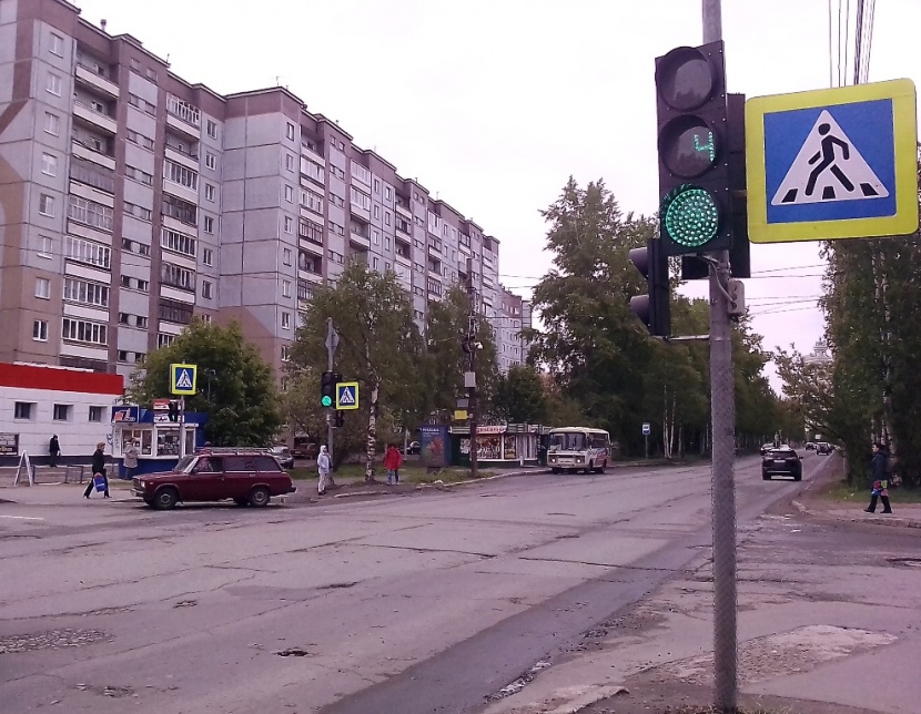 МУП «Горсвет» провело модернизацию светофорного объекта на перекрестке проспекта Обводный канал и улицы Гайдара
